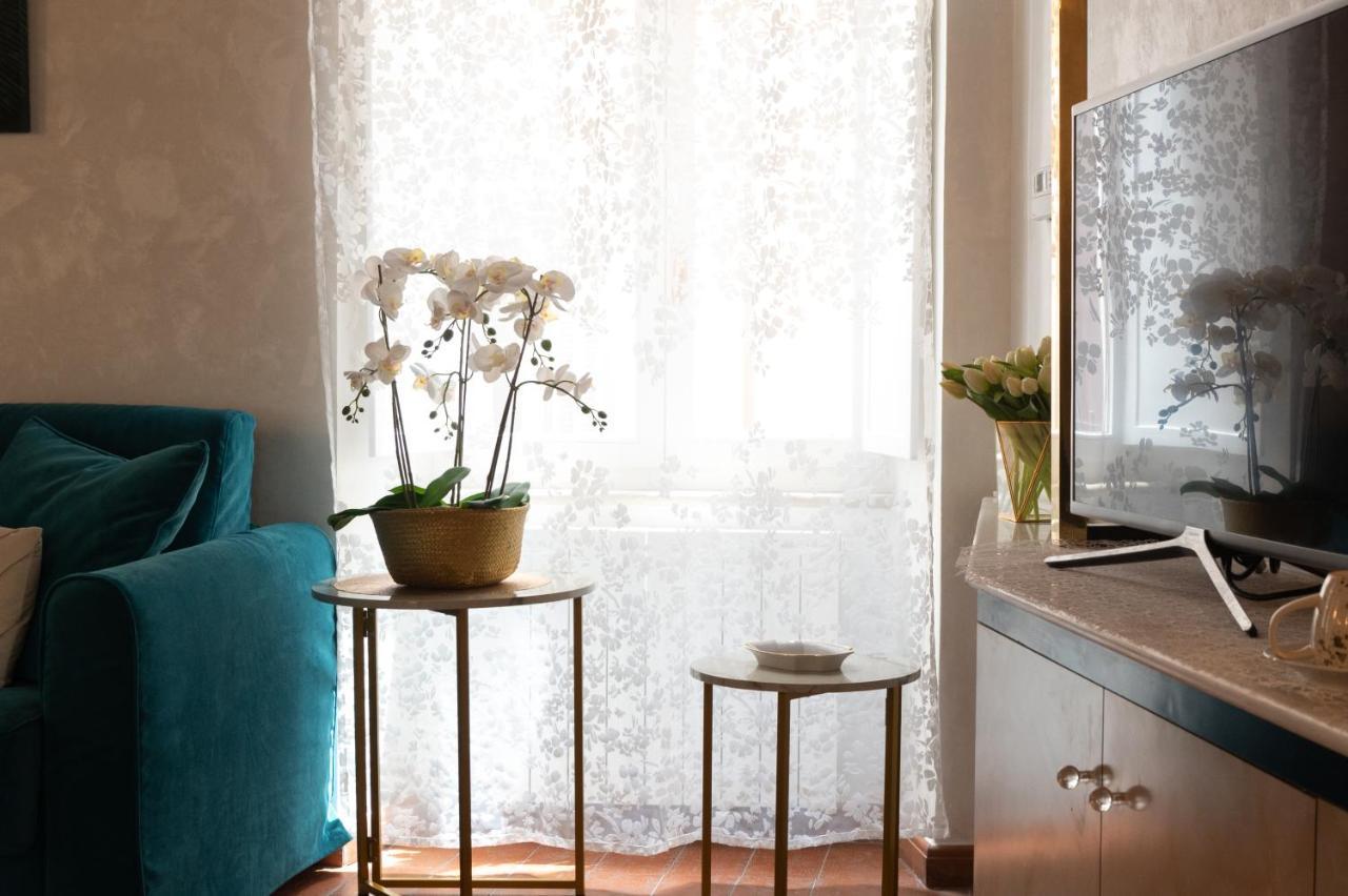 Campo De Fiori Chic Apartment Roma Ngoại thất bức ảnh